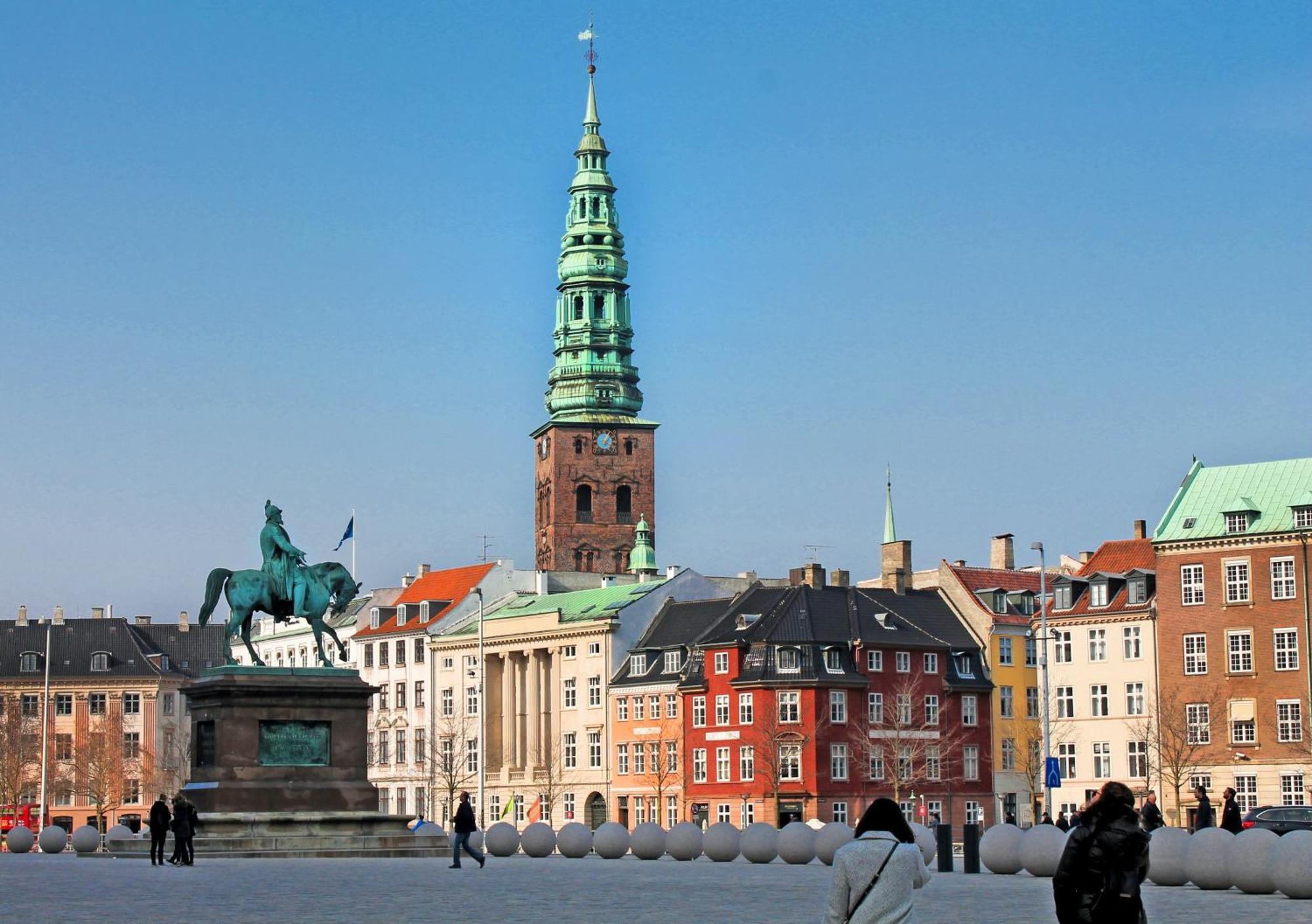 Apartment Spacious 3 Bedroom In Peaceful Area Copenhagen