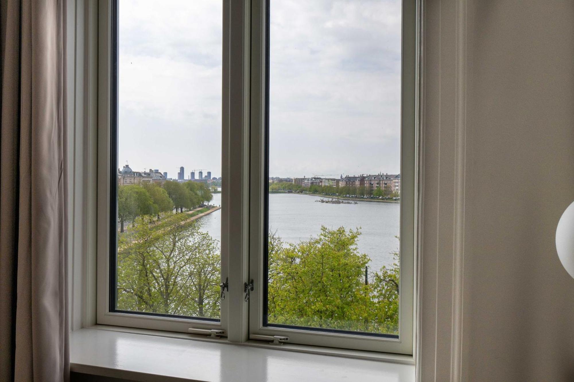 Spacious 3 Bedroom In Peaceful Area Apartment