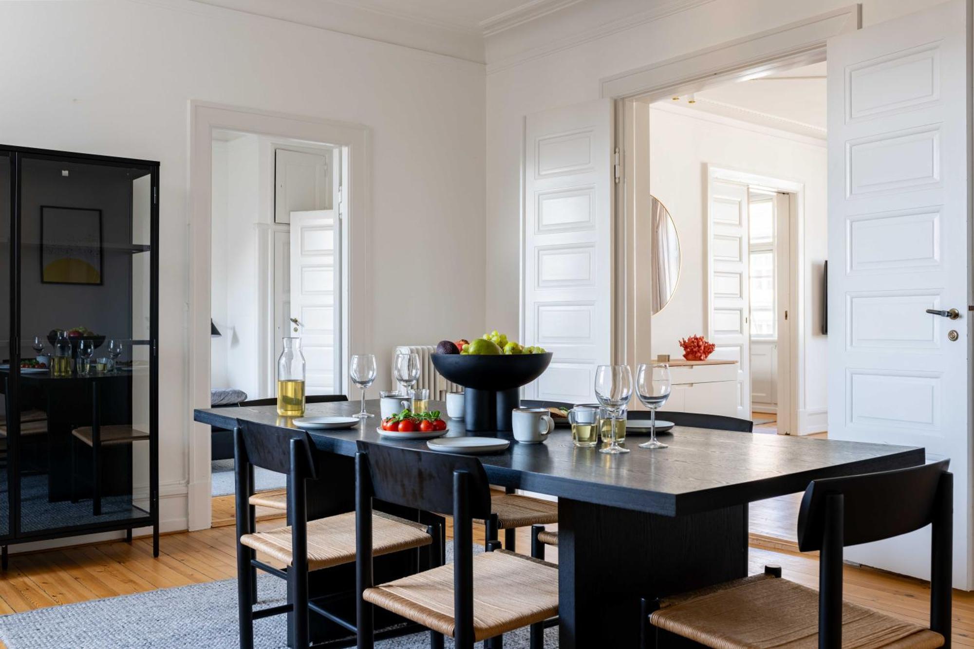 Apartment Spacious 3 Bedroom In Peaceful Area Copenhagen